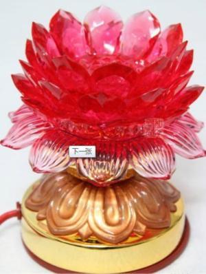 厦门佳祥佛具店 经营范围：木雕佛具、八仙中汉桌、桌围八彩、神轿佛架批发各种出口金纸元宝、无烟香烛。订做佛像，各种寺庙用品及佛教用品。订做各种规格佛庵（不锈钢）送货上门 ！地址：福建省厦门市莲前东路83号店 联系人：林先生 电话：15805928351 13709330081